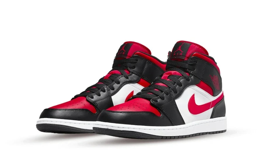 Air Jordan 1 Mid Bred Toe