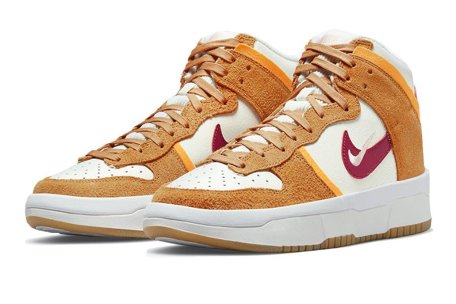 Nike Dunk High Up Mars Yard