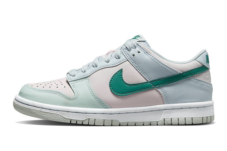 Nike Dunk Low Mineral Teal