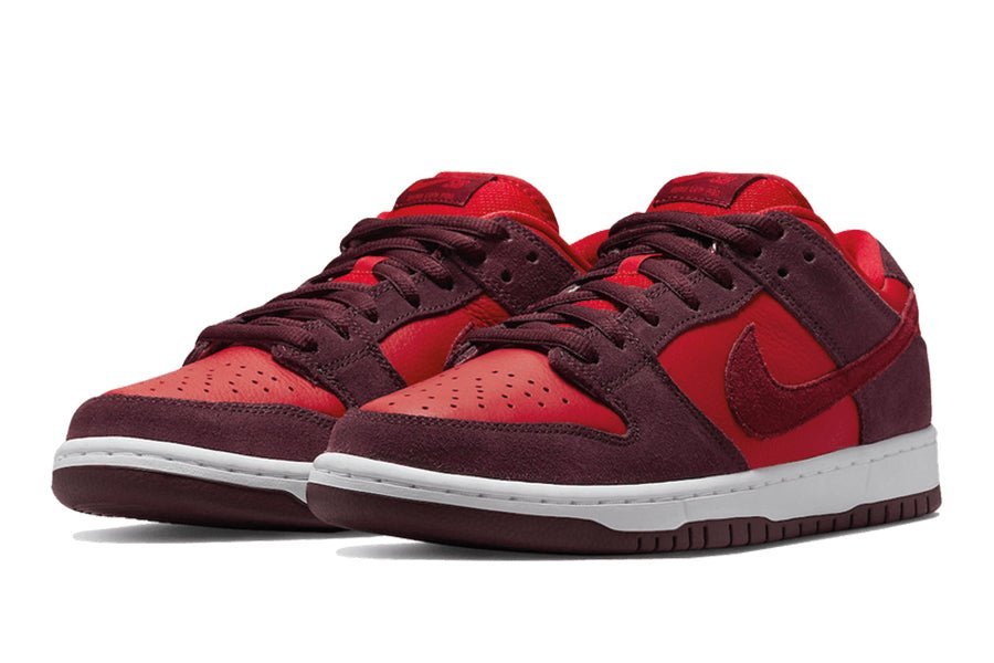 Nike Dunk SB Low Cherry